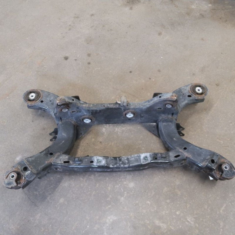 Chrysler 300 Rear Crossmember Support Frame 3.6L Fits 15-16 OEM