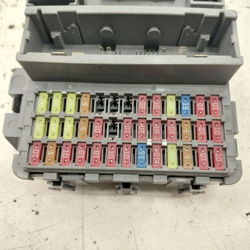 Honda CR-V Cabin Fuse Box Interior Inner Under Dash  2019 2018 2017