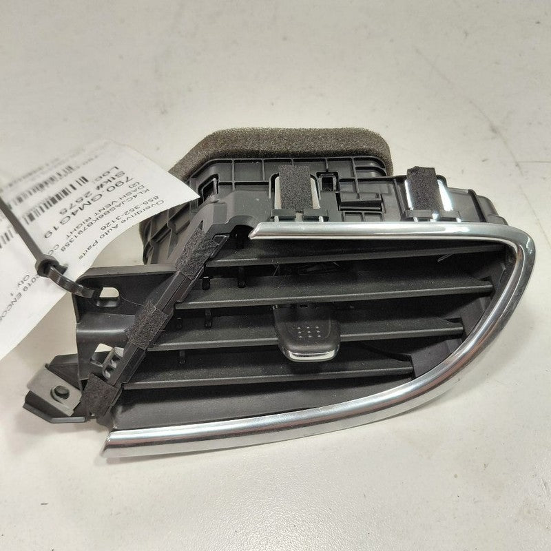 Buick Encore Dash Air Vent Right Passenger  2020 2019 2018 OEM