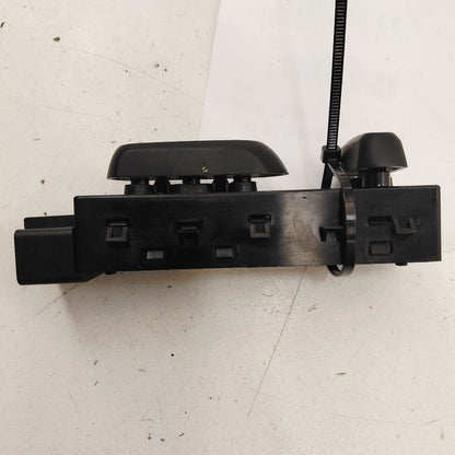 Chevy Trailblazer Seat Switch Left Driver Power Seat Control  2023 202