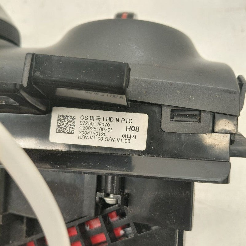 Manual Temperature Control Heat Heater AC Switch US Market 18-21 Hyund