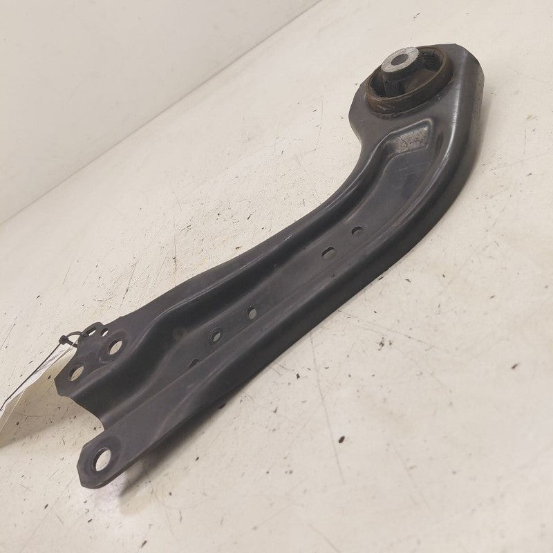 Passenger Right Lower Control Arm Rear Trailing Arm Fits 19-25 Toyota 