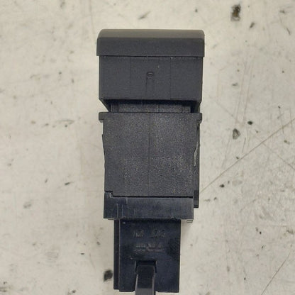Alfa Romeo Stelvio Hazard Switch 4 Way Flasher Button  2018 2019 2020 