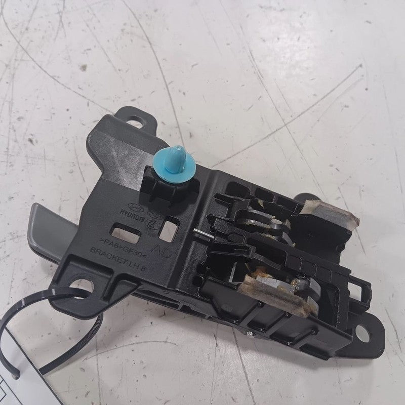 Hyundai Elantra Door Handle Left Driver Front Interior Inside  2017 2018 2019 20