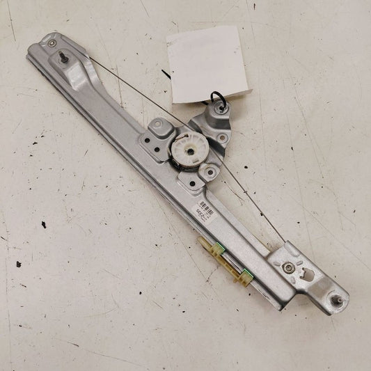 Left Rear Window Regulator Track Fits 21-25 Chevy Trailblazer