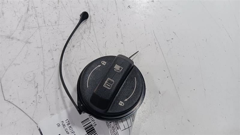 Kia Forte Gas Tank Fuel Cap  2014 2015 2016