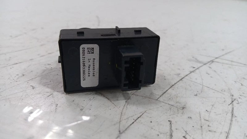 Buick Lacrosse 2016 Dash/Interior/Seat Switch 494672 OEM