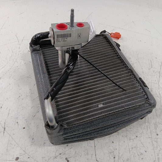 DG1Z19850D Air Conditioning AC Evaporator Front Assembly Fits 13-19 Ford Explorer