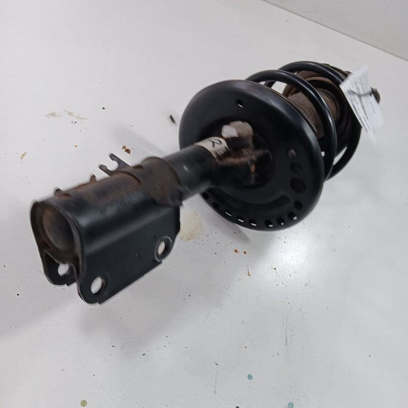 Passenger Right Strut Front 4 Cylinder ABS Fits 16-17 Nissan Altima  O