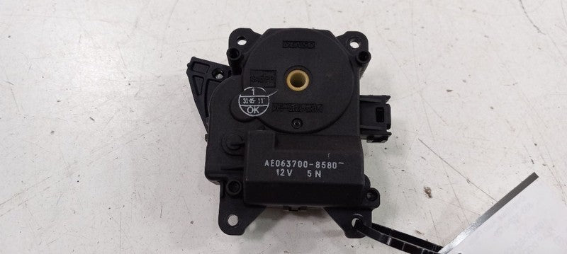 Cadillac CTS Flap Door Motor Heater AC Door Actuator 2011 2012 2013 OE