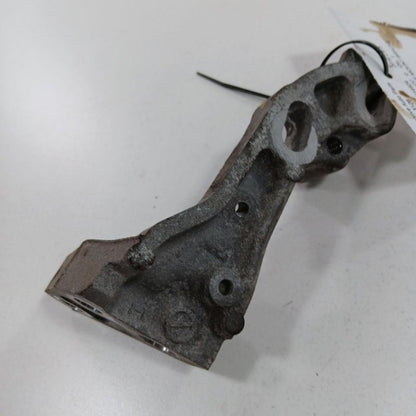 Mazda CX-3 2.0L Transfer Case Mount Bracket 2016 2017 2018 OEM