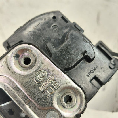 Hyundai Veloster Door Latch Lock Right Passenger Front  2017 2016 2015