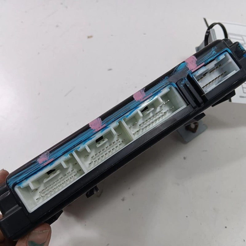 Body Control Module BCM Fits 17-18 Hyundai Elantra OEM