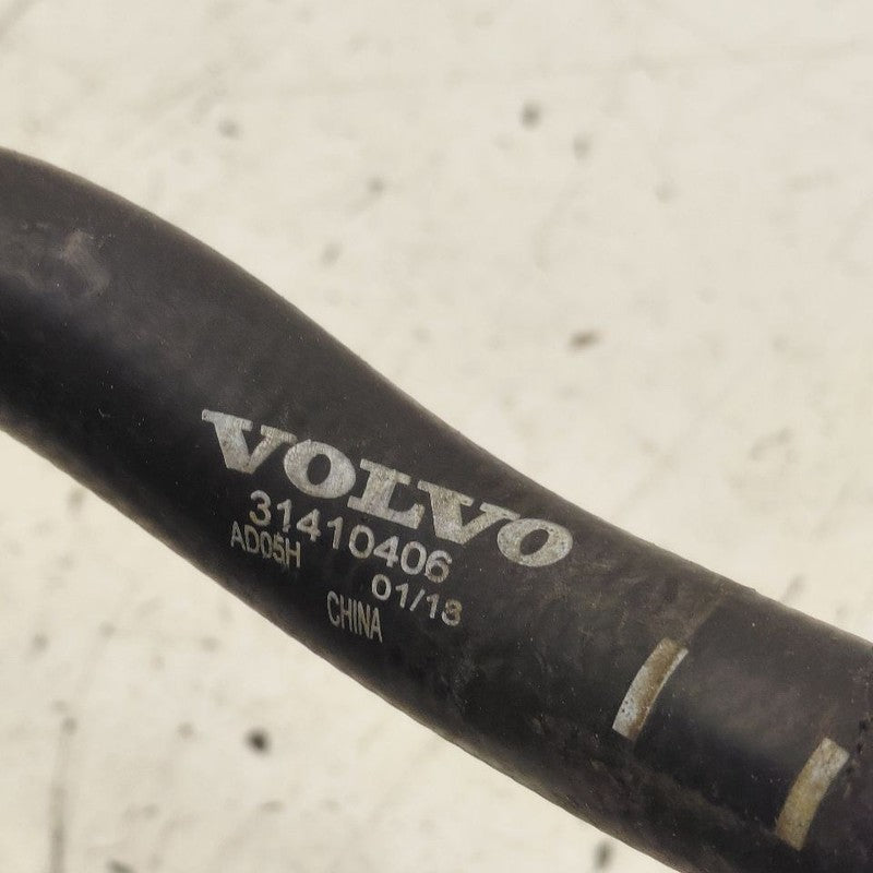 Volvo S60 Coolant Line Crossover Pipe  2.0 2018 2017 2016