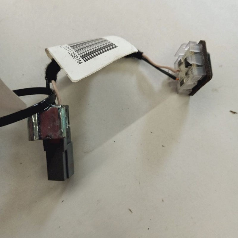 Alfa Romeo Stelvio {2} RF Under Dash Light 50549788 2018 2019 2020 202