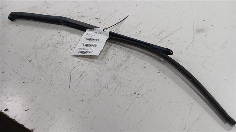 Chevy Traverse Windshield Wiper Arm Right Passenger  2010 2011 2012 2013