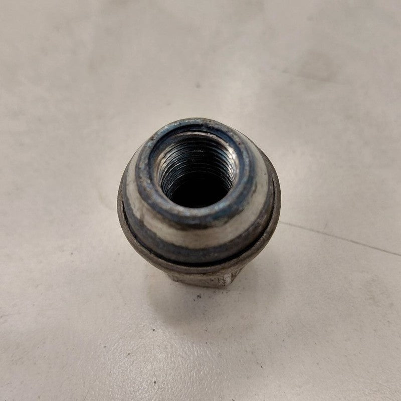 Cadillac CT6 Lug Nut Set  2018 2017 2016