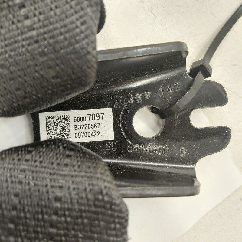 Buick Encore GX Seat Belt Buckle Latch Left Driver Rear Back 2022 2023
