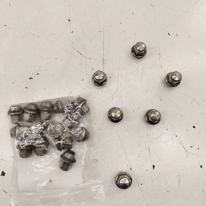 Ford Escape Lug Nut Set  2022 2023 2024