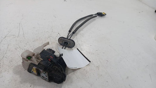 Kia Forte Door Latch Lock Right Passenger Front  2014 2015 2016 2017 2018