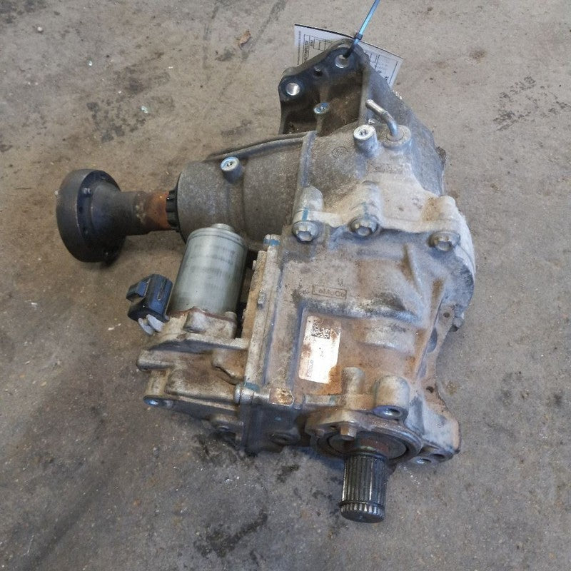 Transfer Case 2.0L Fits 19-24 Ford Edge OEM