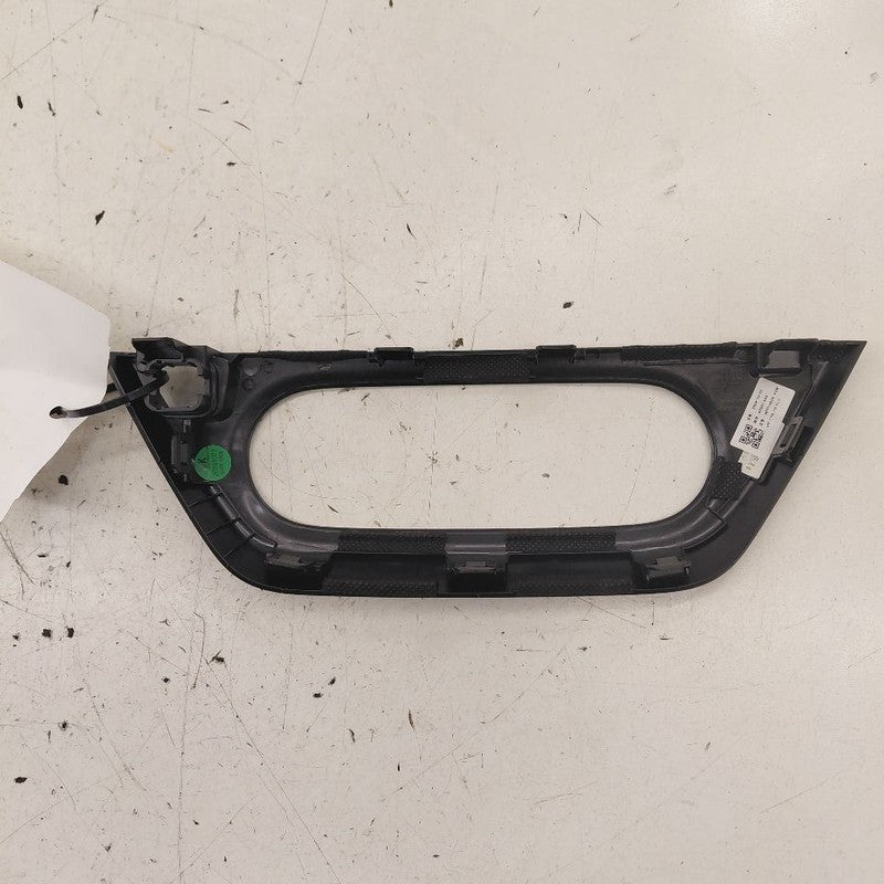 Chevy Trax Temp Temperature Control Bezel Surround Dash Trim  2025 202