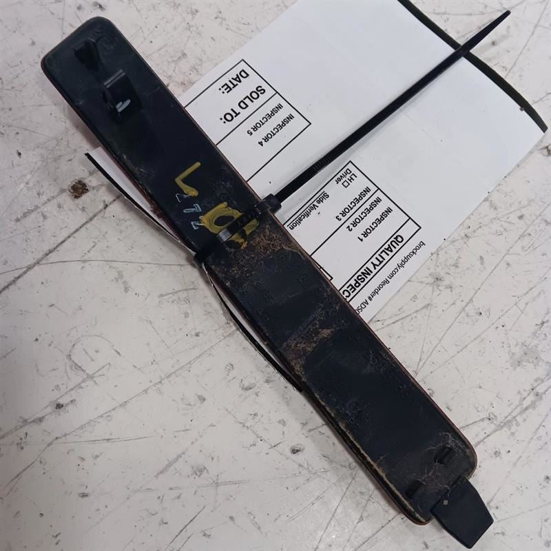 Chevy Traverse Rear Marker Light Lamp  2010 2011 2012 2013 OEM
