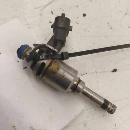 Fuel Injection Injector 1.6L Fits 12-17 Hyundai Accent