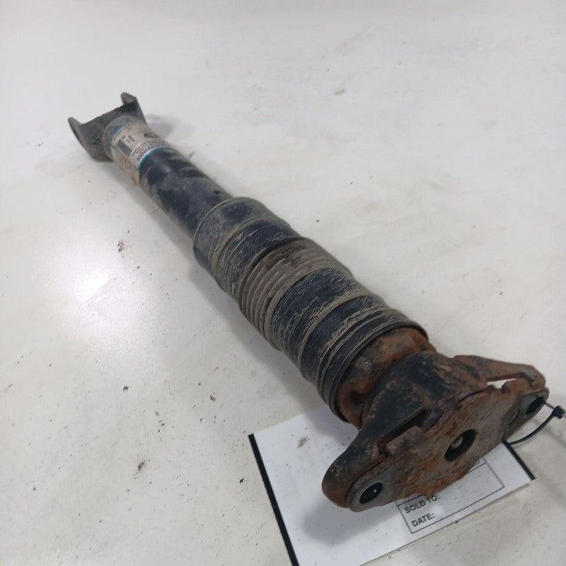 Grand Cherokee Passenger Right Rear Shock Absorber  2017 2018 2019 202