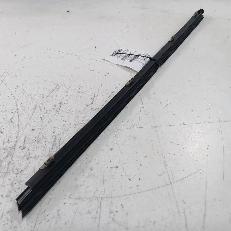 Toyota Camry Right Front Weather Strip Interior 2012 2013 2014 2015 20