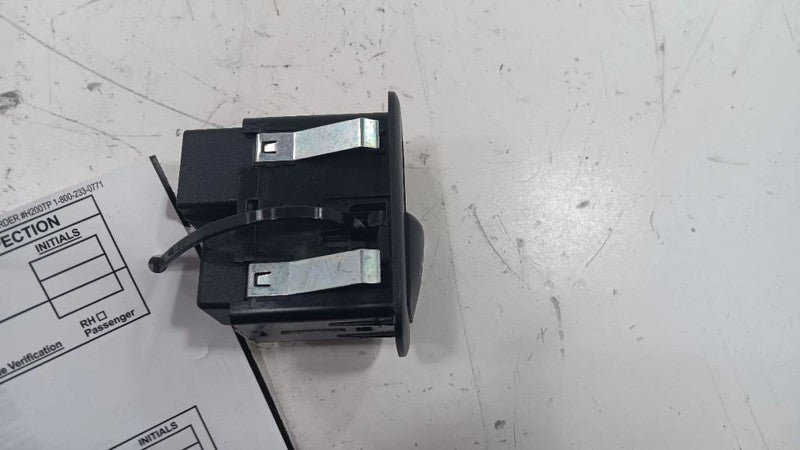 Chrysler 200 Power Window Switch Right Passenger Rear  2015 2016 2017