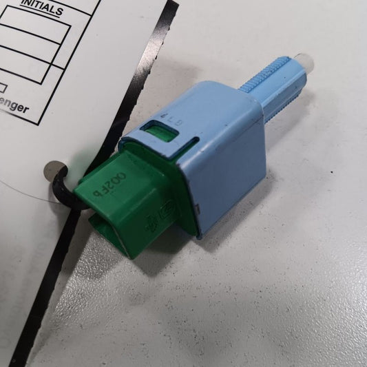 Mitsubishi Outlander Sport Brake Pedal Switch  2020 2021 2022 2023
