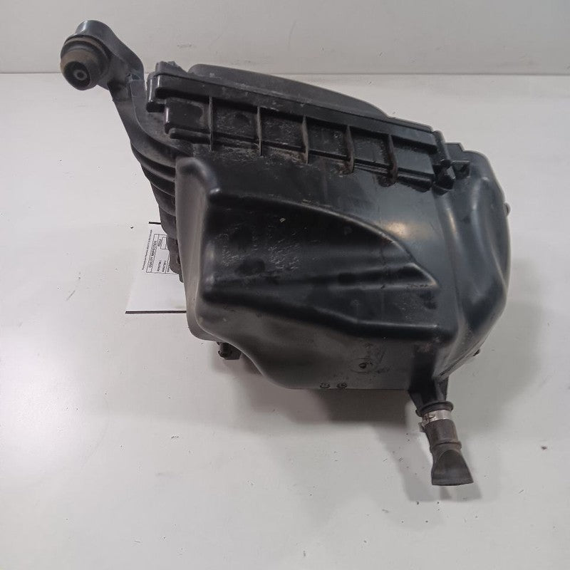 Air Cleaner Filter Box 1.3L Fits 20-23 Buick Encore GX