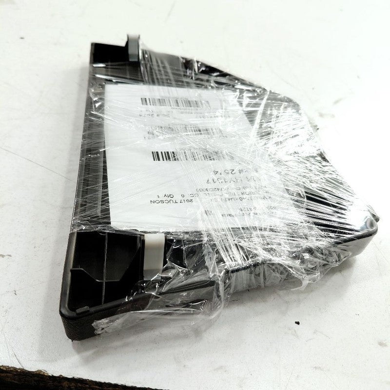 Hyundai Tucson Passenger Right Rear Trunk Cover {85742D3000} 2016 2017 2018