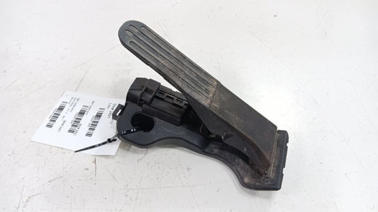 Volkswagen Golf Gas Pedal 2010 2011 2012 2013 2014 OEM