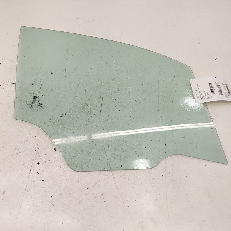 Passenger Right Front Door Glass Window 4 Door X Model Fits 16-17 FIAT