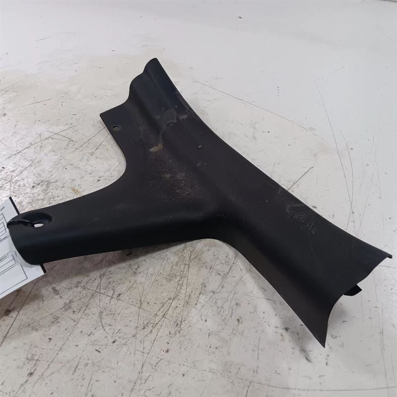 Kia Forte Sill Trim Plate Door Jam Threshold Left Rear  2014 2015 2016