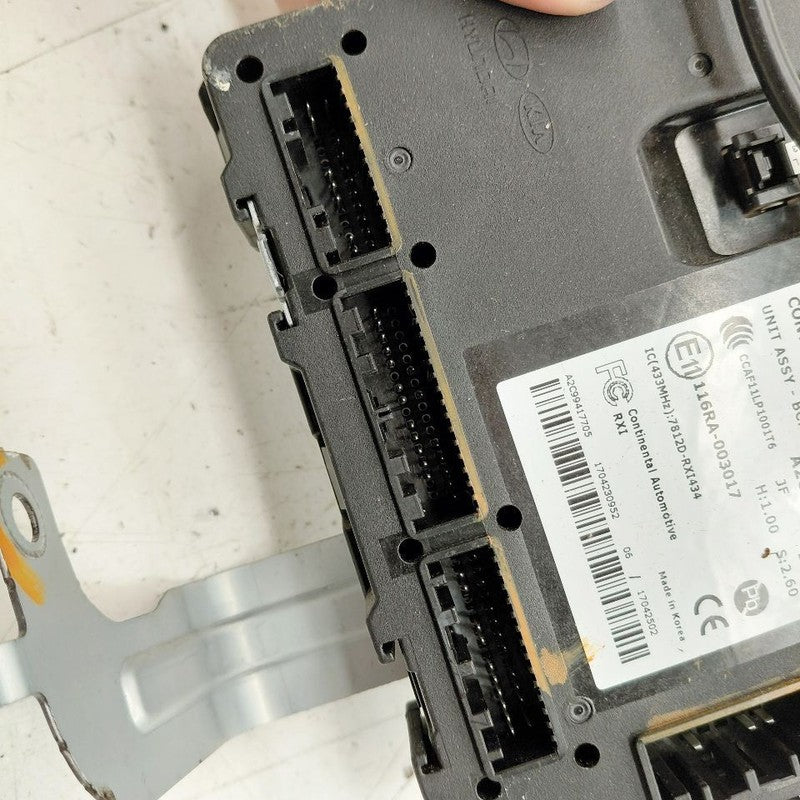 Body Control Module BCM US Built Fits 16-18 Kia Optima OEM