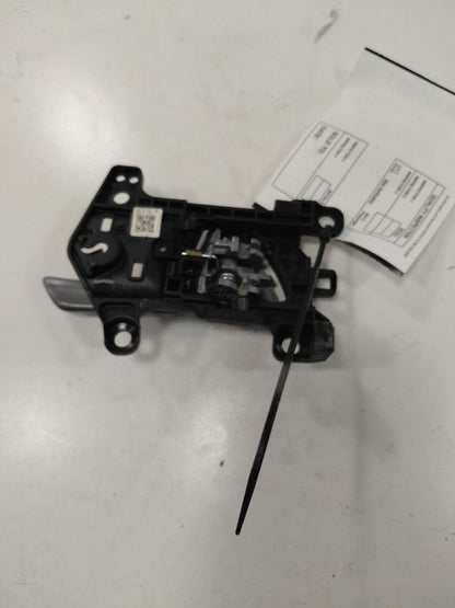 Hyundai Tucson Door Handle Left Driver Rear Interior Inside  2016 2017