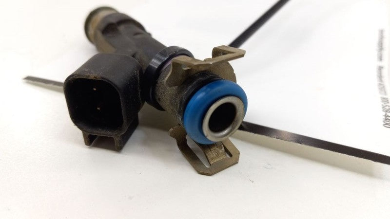 L50113250 Fuel Injection Injector 2.5L Fits 09-13 Mazda 6