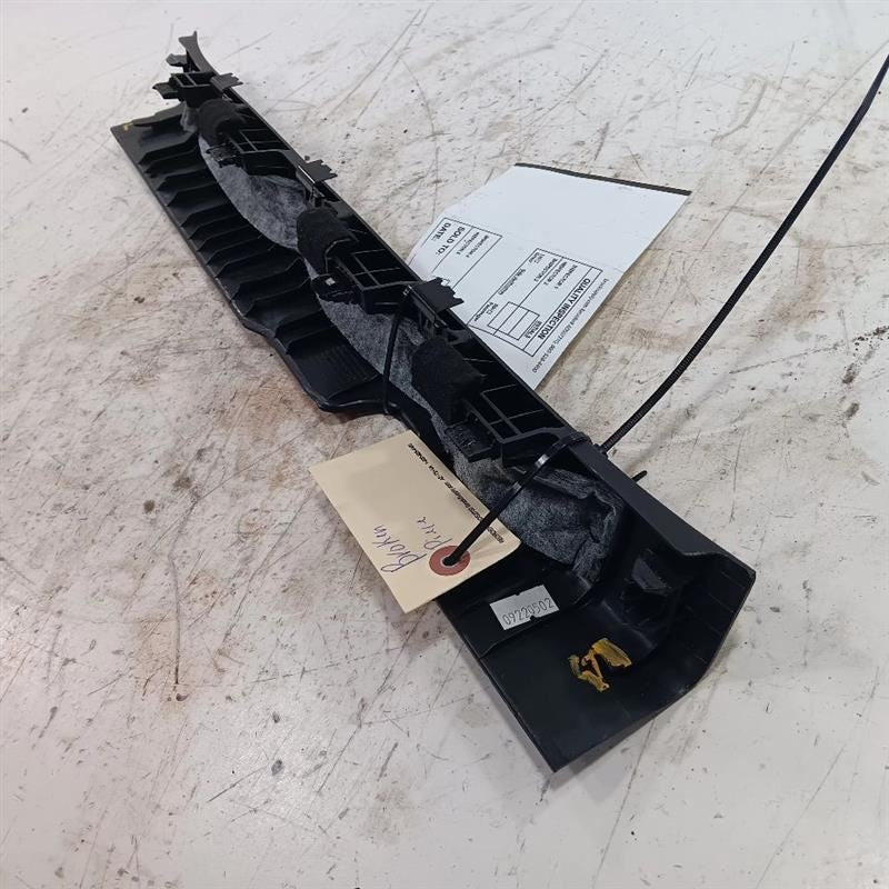 Kia Soul Sill Trim Plate Door Jam Threshold Left Driver Front  2017 2018 2019