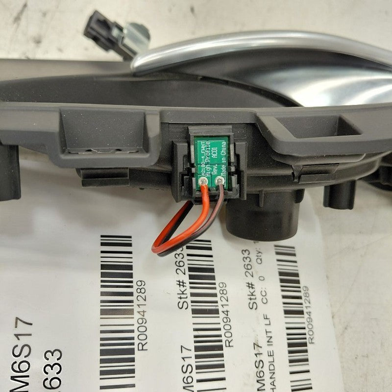Cadillac CT6 Door Handle Left Driver Front Interior Inside  2018 2017 
