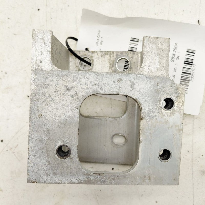 Honda CR-V Bumper Mount Bracket Left Driver Side Rear  2017 2018 2019
