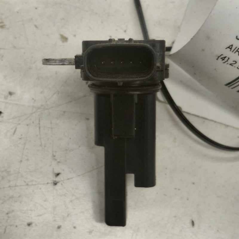 Mass Air Flow Meter Sensor 2.5L Fits 14-16 Volvo S60