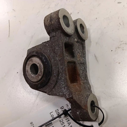FIAT 500 2.4 Engine Motor Mount Rear Back  2017 2016 OEM