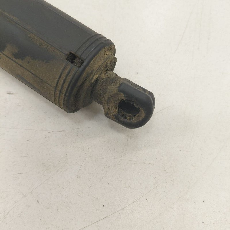 Jeep Cherokee Passenger Right Rear Hatchback Trunk Lid Shock Strut Sup