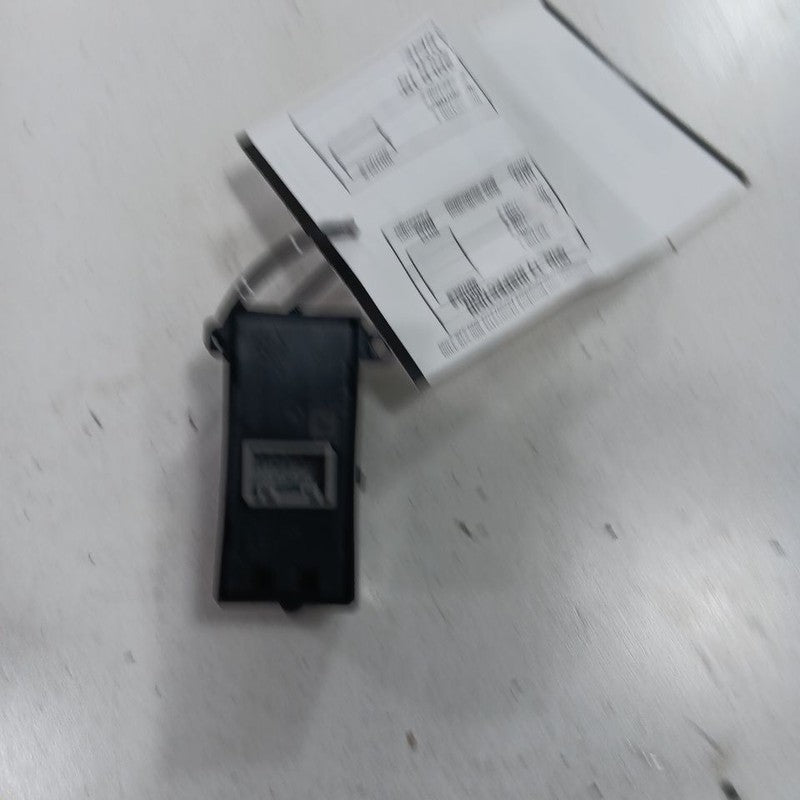 Honda Civic Power Window Switch Right Passenger Rear  2018 2017 2016