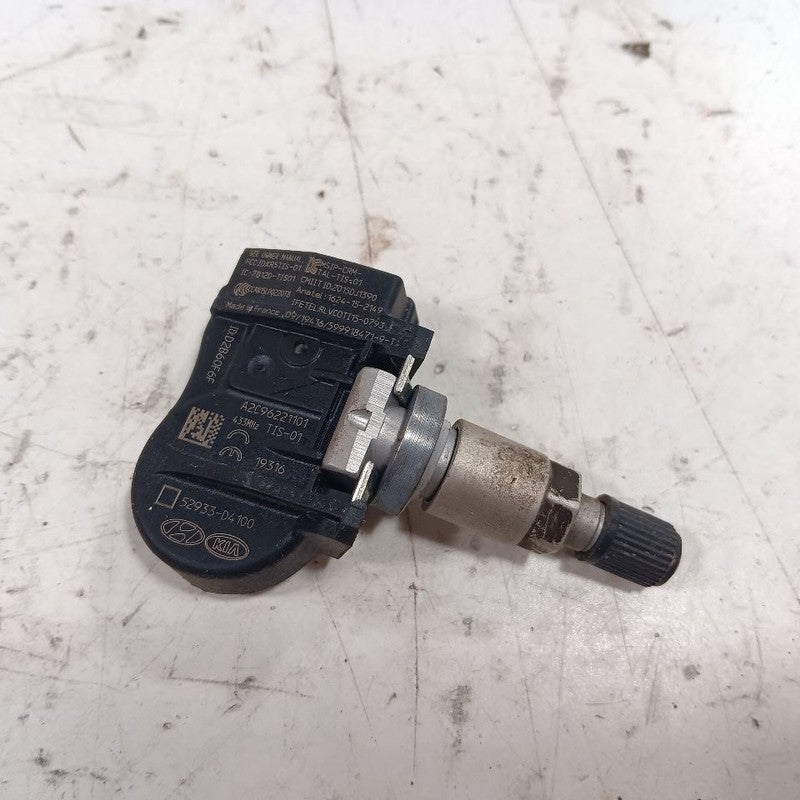 Kia Sportage TPMS Tire Pressure Monitor System Sensor  2022 2021 2020 2019 2018