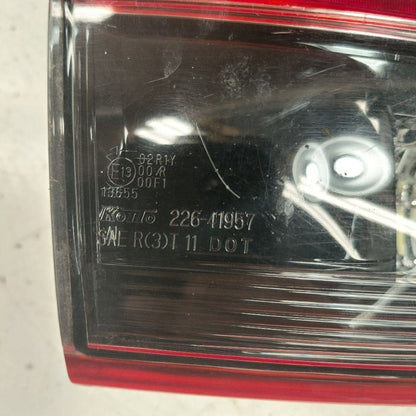 Driver Left Tail Light Brake Lamp Lid Mounted Incandescent Fits 14-17 