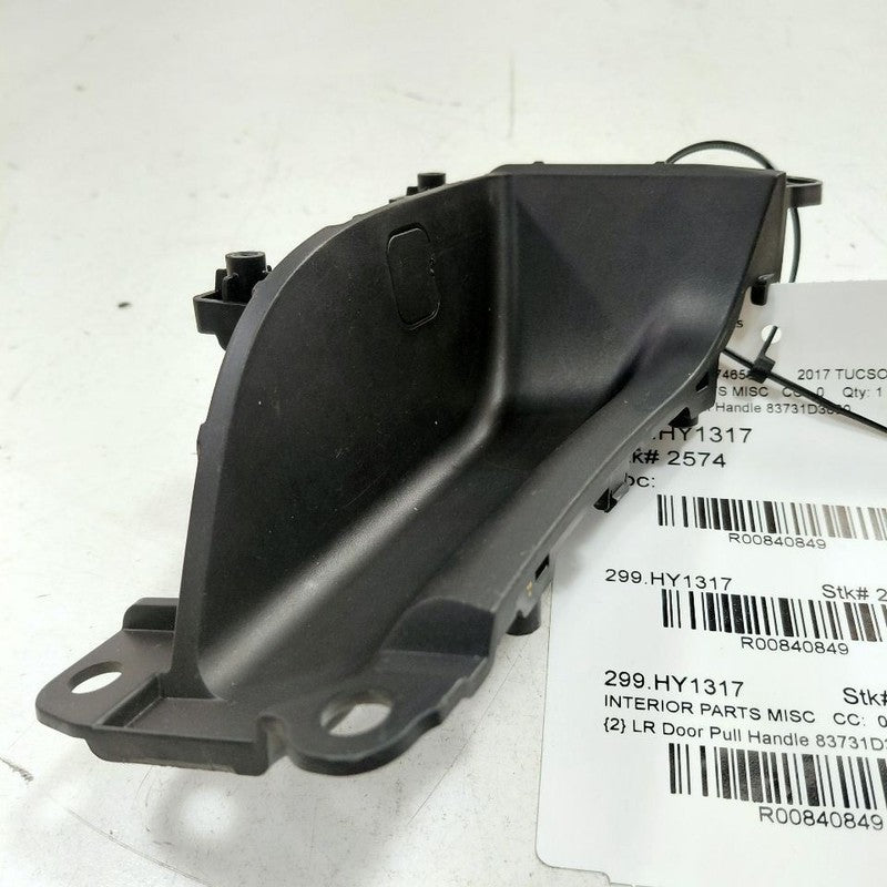 Hyundai Tucson Left Rear Door Pull Handle {83731D3000} 2016 2017 2018 